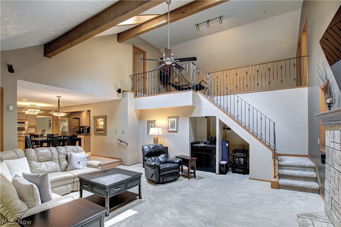 77 Carr Road Hinckley OH 44233