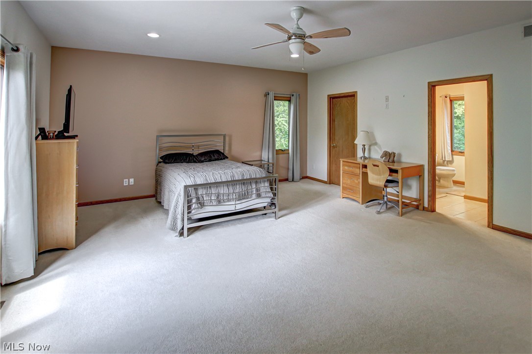 77 Carr Road Hinckley OH 44233