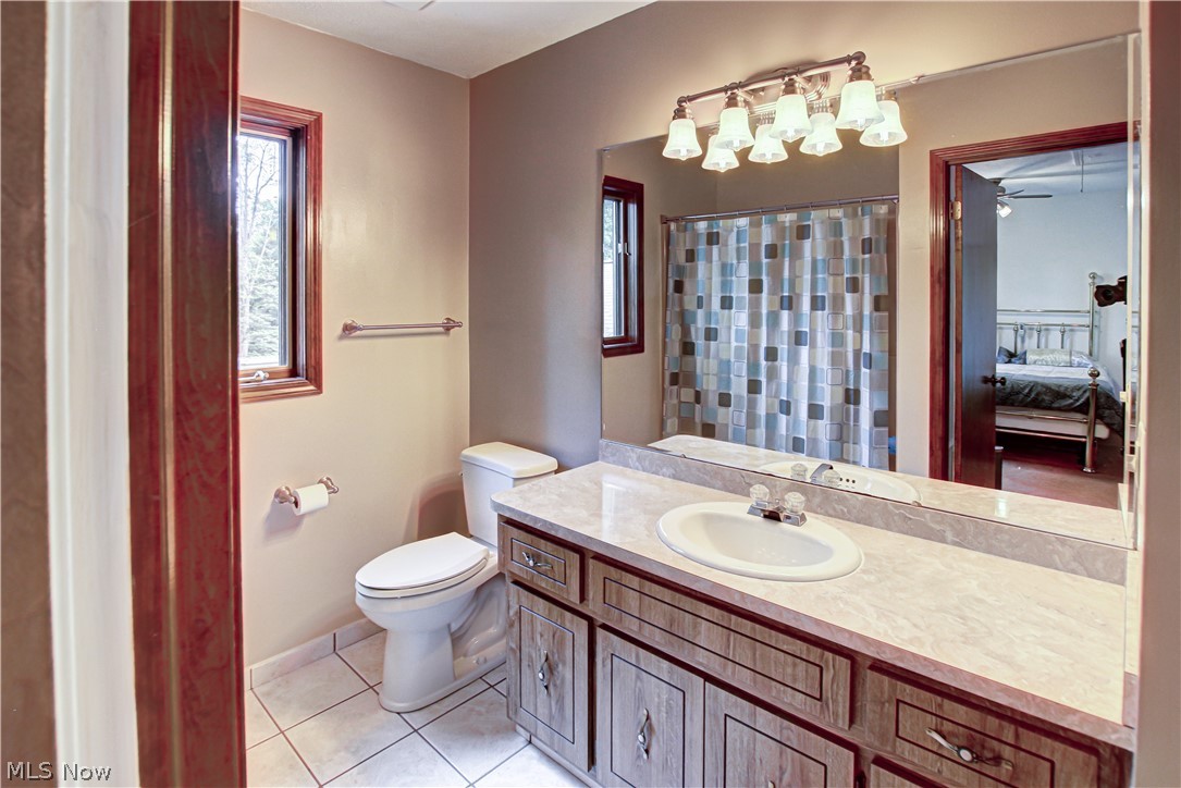 77 Carr Road Hinckley OH 44233