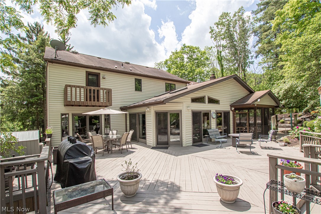 77 Carr Road Hinckley OH 44233