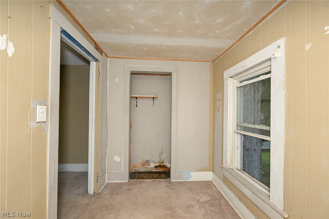 210 Pittsburgh Street Columbiana OH 44408