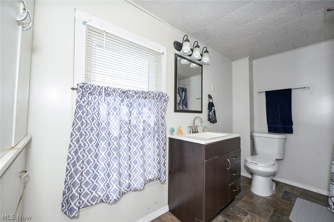 210 Pittsburgh Street Columbiana OH 44408