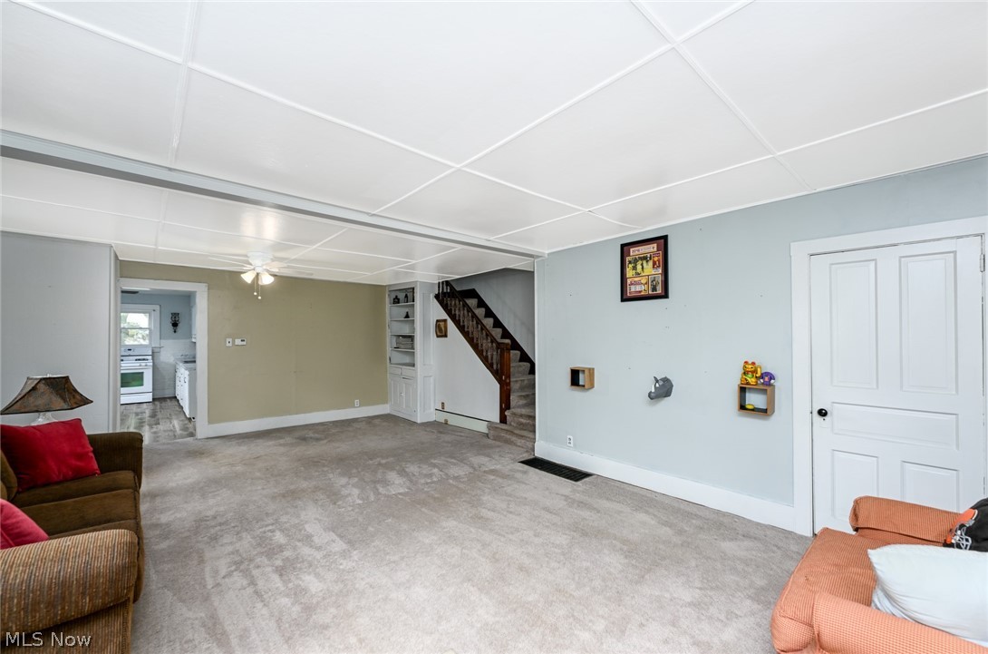 210 Pittsburgh Street Columbiana OH 44408