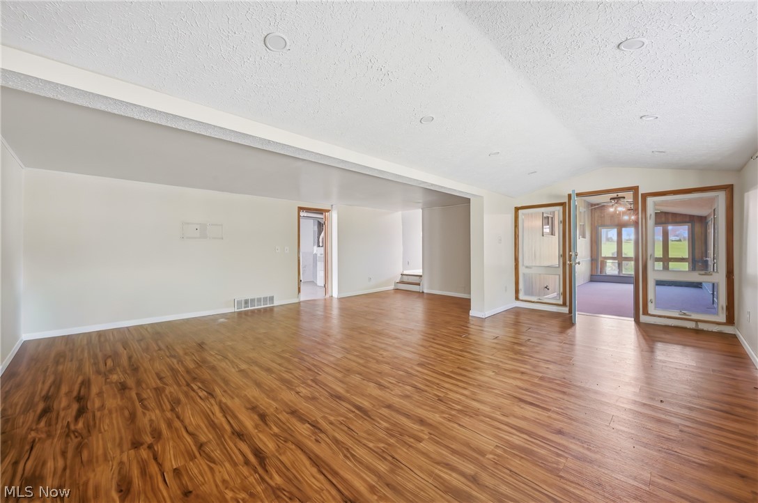 1501 Ohltown Mcdonald Road Mineral Ridge OH 44440