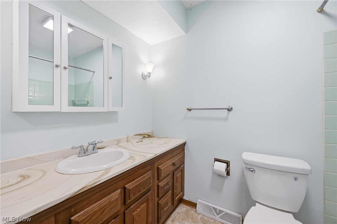 1501 Ohltown Mcdonald Road Mineral Ridge OH 44440