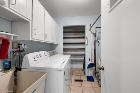 26701 Redwood Drive Olmsted Falls OH 44138