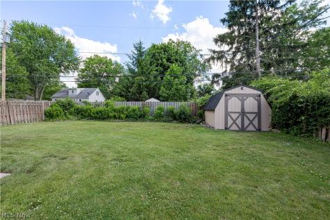 26701 Redwood Drive Olmsted Falls OH 44138