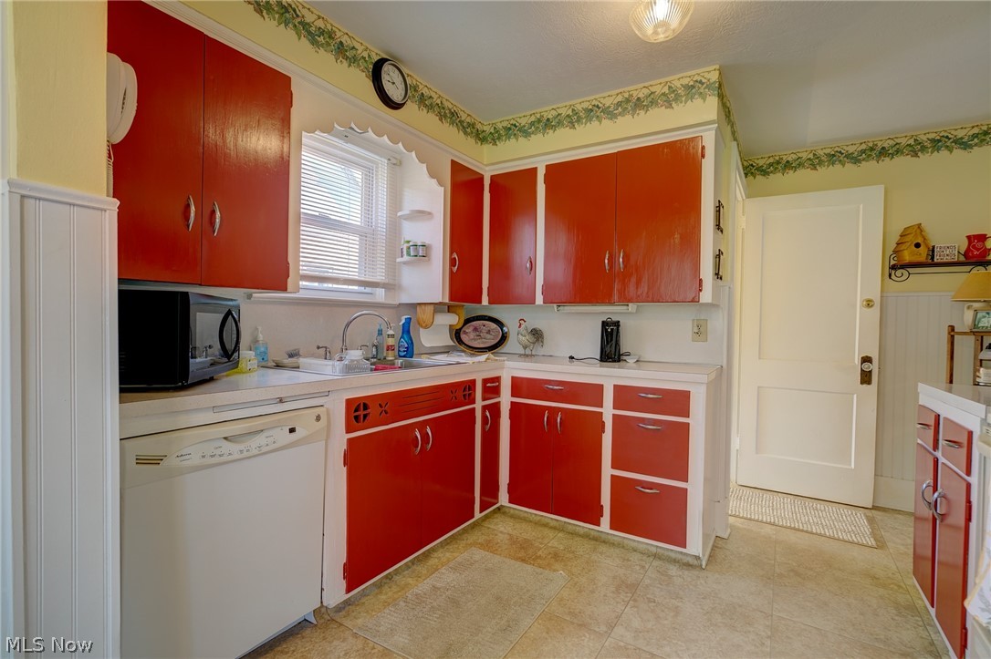 1200 Lily Street Akron OH 44301
