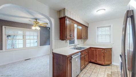 3138 7th Street Cuyahoga Falls OH 44221