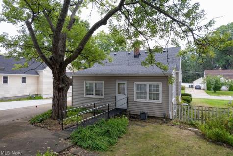 3138 7th Street Cuyahoga Falls OH 44221