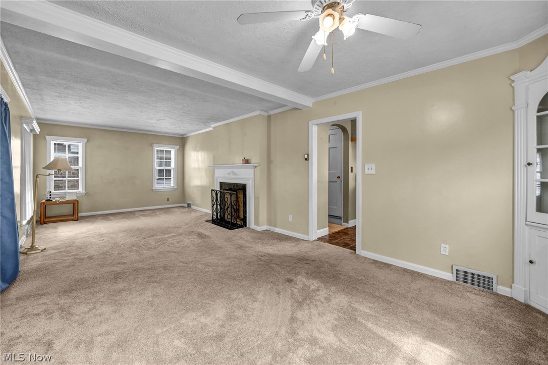 91 E 212th Street Euclid OH 44123