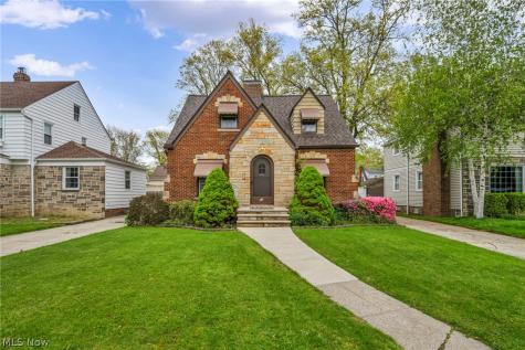 91 E 212th Street Euclid OH 44123