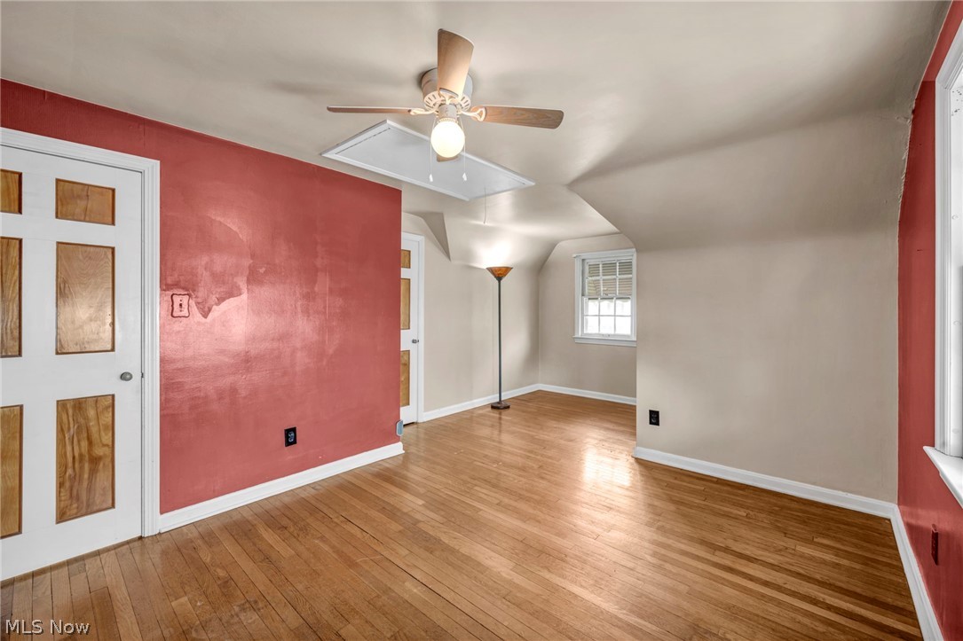 91 E 212th Street Euclid OH 44123