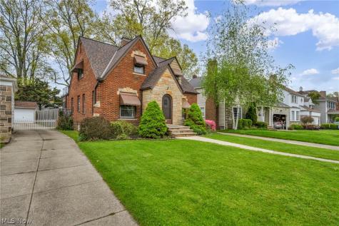 91 E 212th Street Euclid OH 44123