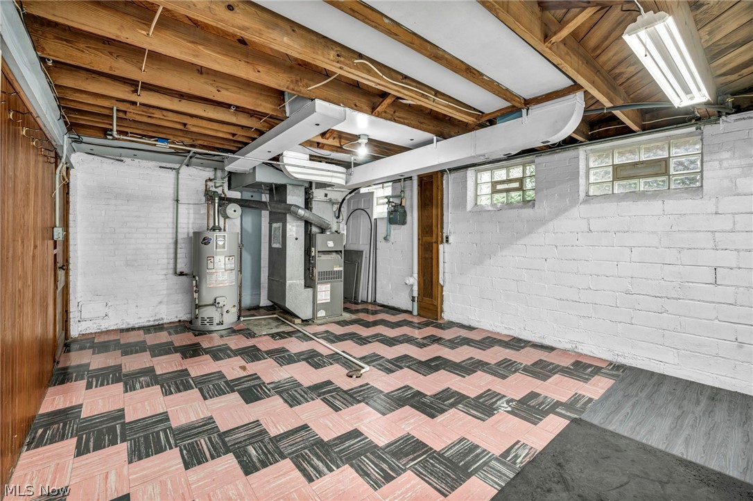 91 E 212th Street Euclid OH 44123