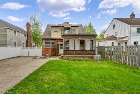 91 E 212th Street Euclid OH 44123