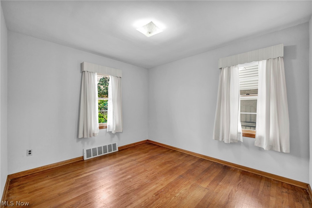13107 Woodward Boulevard Garfield Heights OH 44125