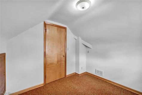 13107 Woodward Boulevard Garfield Heights OH 44125