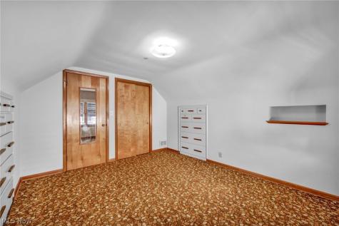 13107 Woodward Boulevard Garfield Heights OH 44125