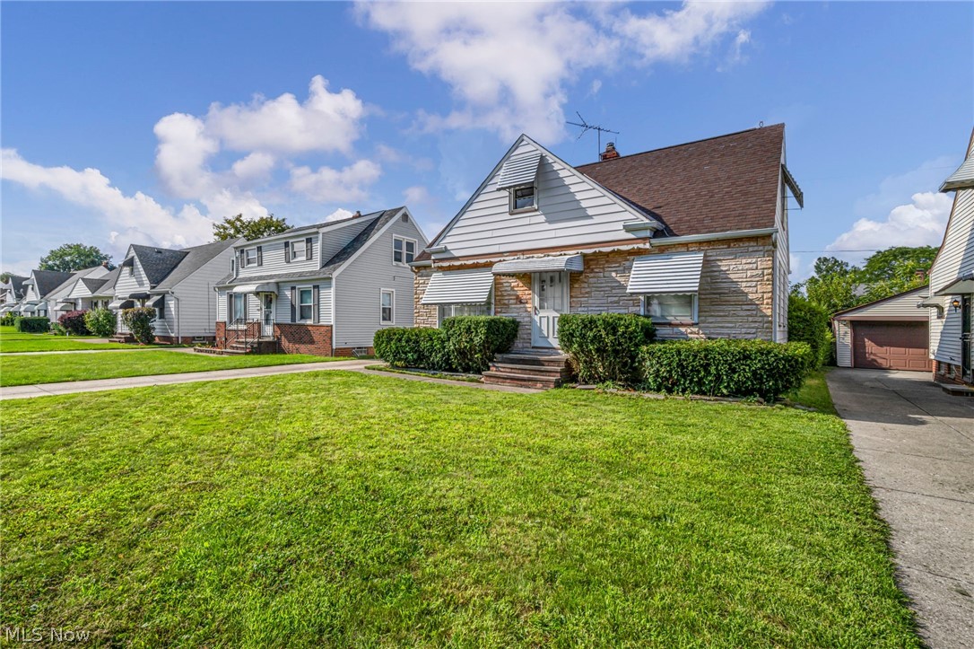 13107 Woodward Boulevard Garfield Heights OH 44125