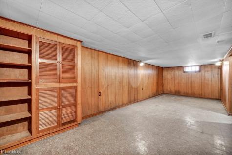 13107 Woodward Boulevard Garfield Heights OH 44125