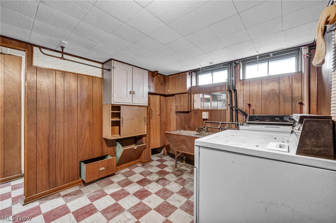 13107 Woodward Boulevard Garfield Heights OH 44125