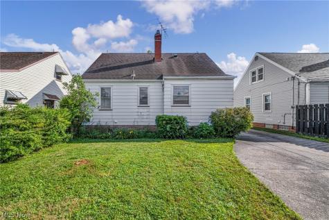13107 Woodward Boulevard Garfield Heights OH 44125