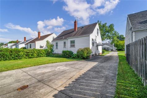13107 Woodward Boulevard Garfield Heights OH 44125