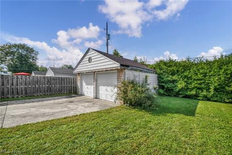 13107 Woodward Boulevard Garfield Heights OH 44125