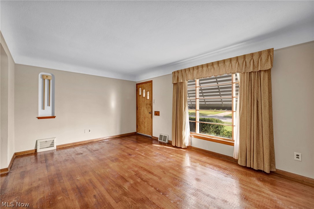 13107 Woodward Boulevard Garfield Heights OH 44125
