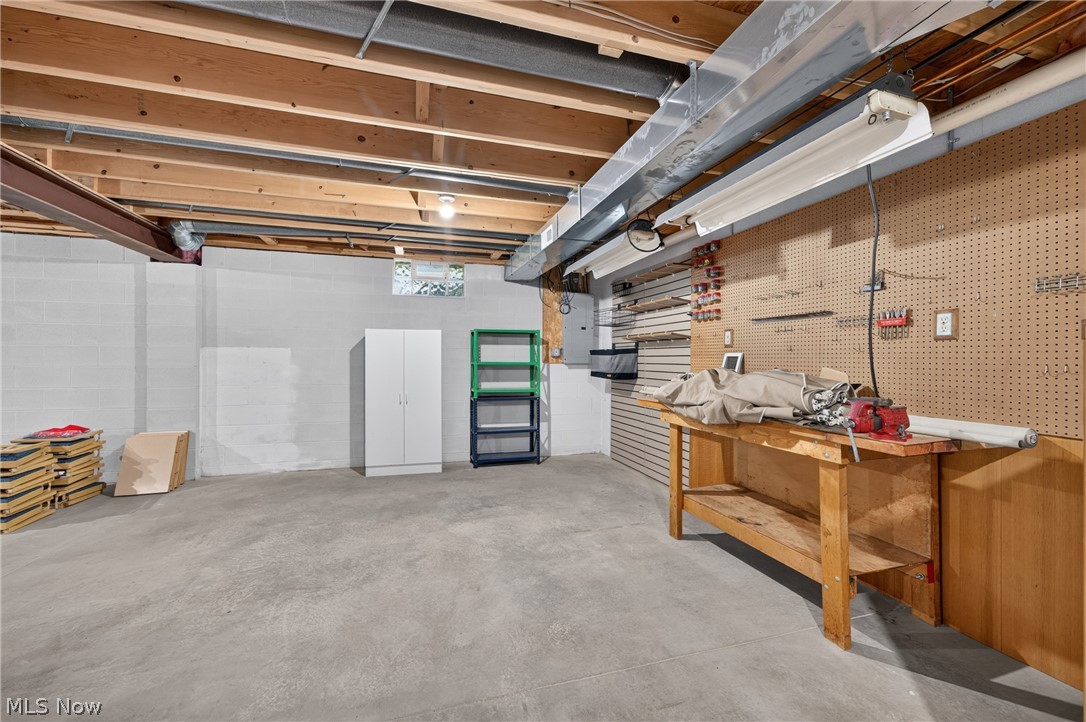 601 Sonora Drive Barberton OH 44203
