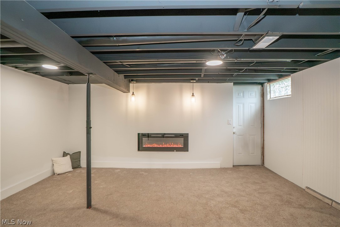 5550 Easton Street Louisville OH 44641