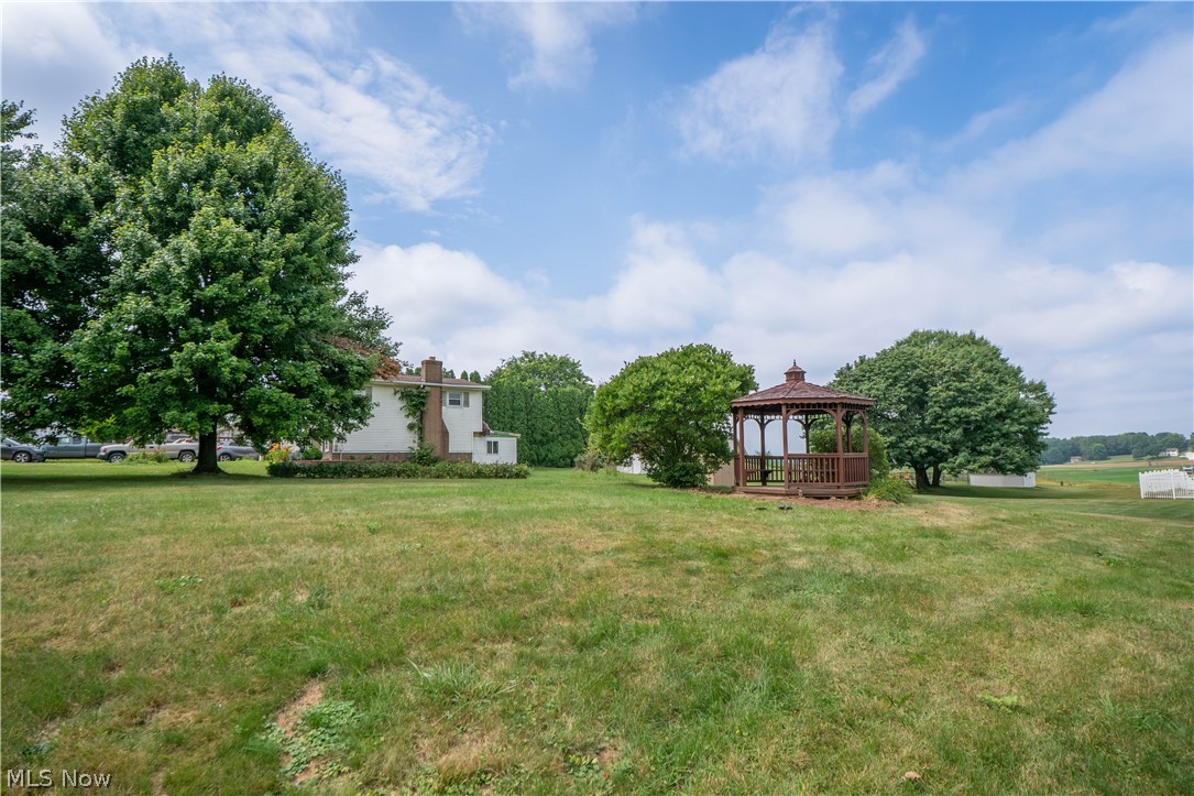 5550 Easton Street Louisville OH 44641