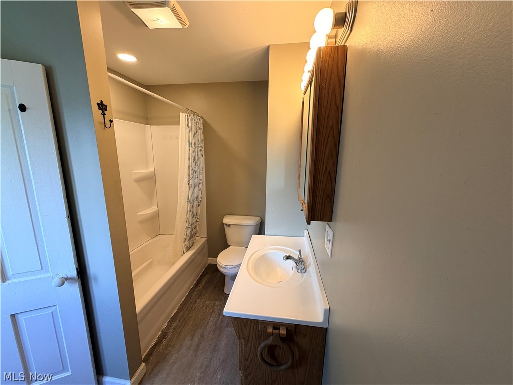 10672 Freedom Street Garrettsville OH 44231