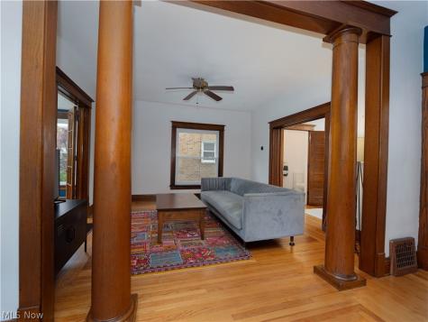 638 Vine Street Kent OH 44240