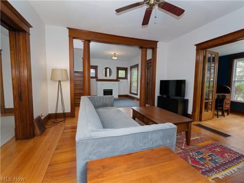638 Vine Street Kent OH 44240