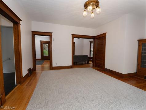 638 Vine Street Kent OH 44240