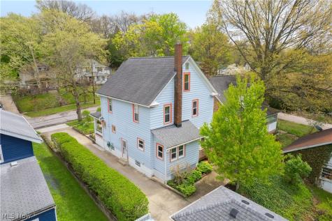 638 Vine Street Kent OH 44240