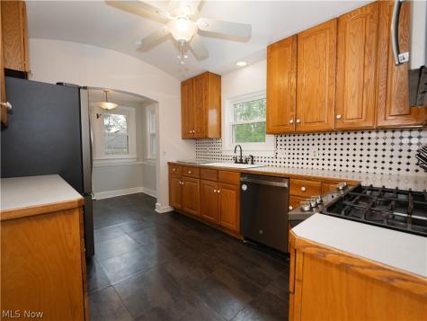 638 Vine Street Kent OH 44240