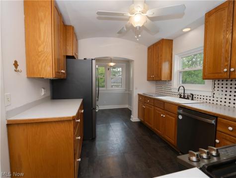 638 Vine Street Kent OH 44240