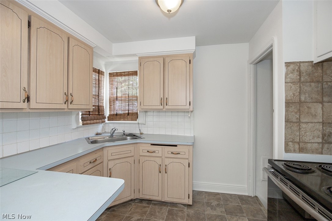 5219 Henry Street Maple Heights OH 44137