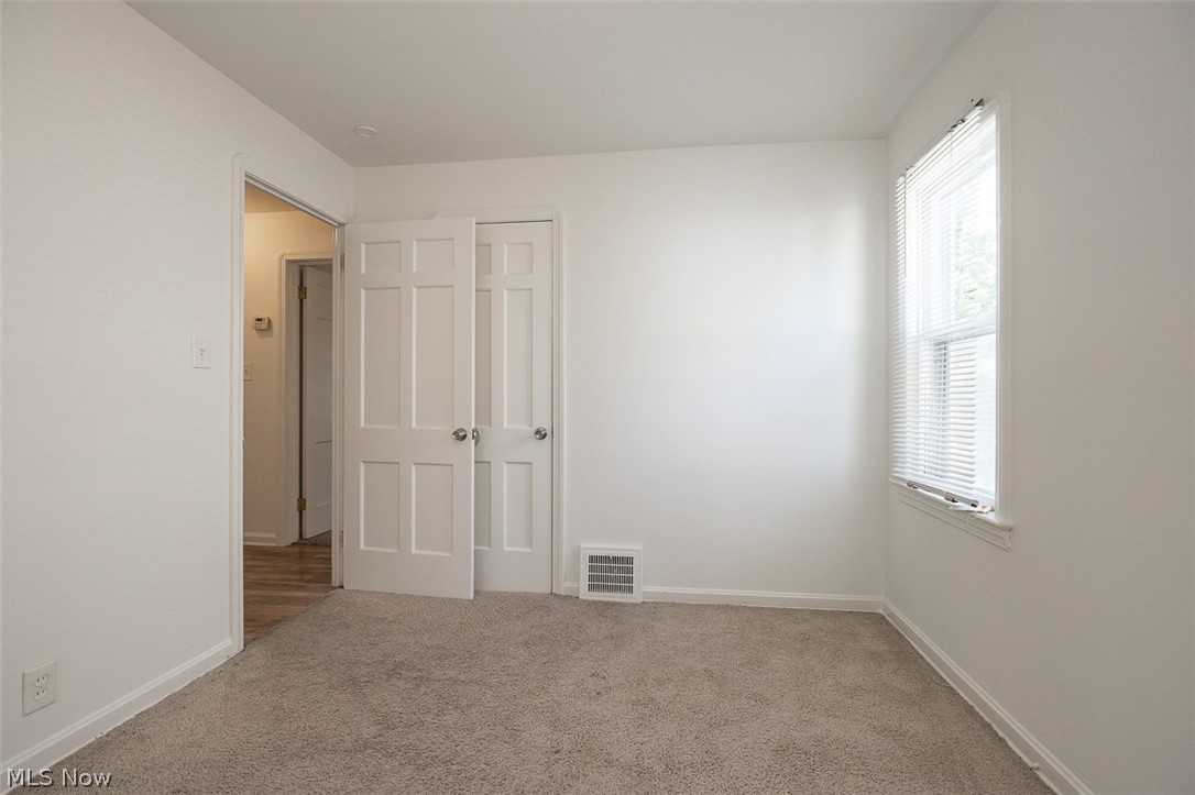 5219 Henry Street Maple Heights OH 44137