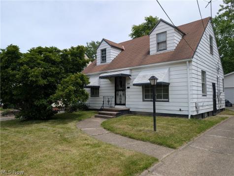 5219 Henry Street Maple Heights OH 44137