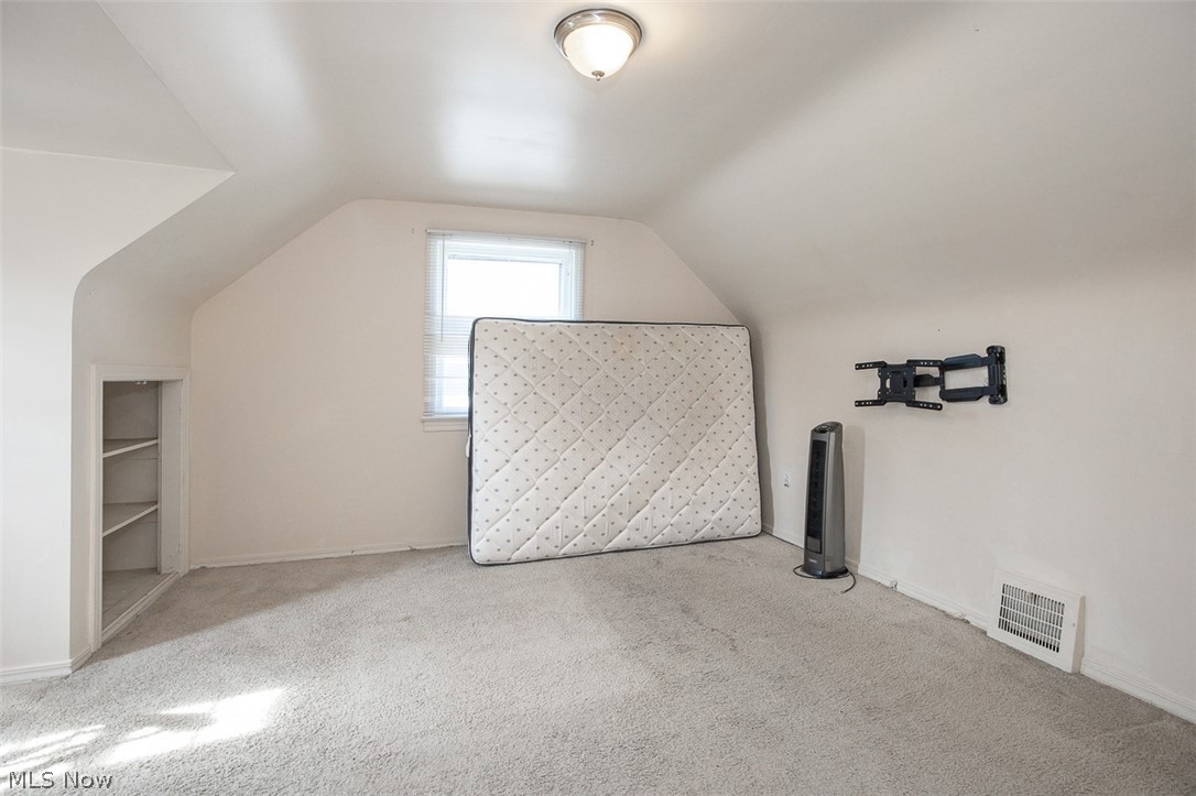 5219 Henry Street Maple Heights OH 44137