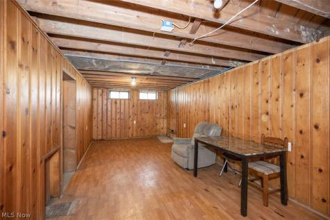 5219 Henry Street Maple Heights OH 44137