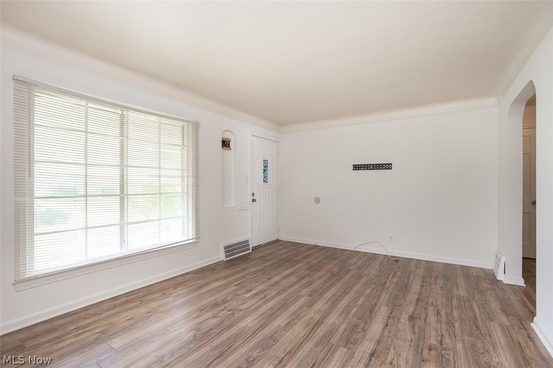 5219 Henry Street Maple Heights OH 44137
