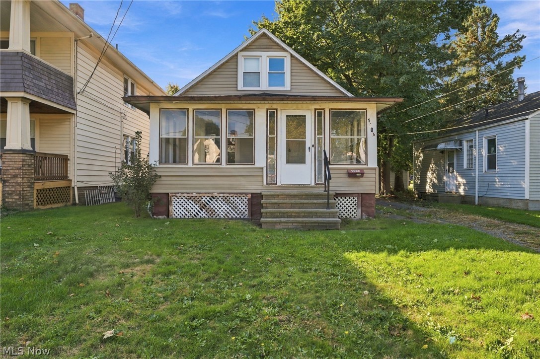1305 Spring Road Cleveland OH 44109