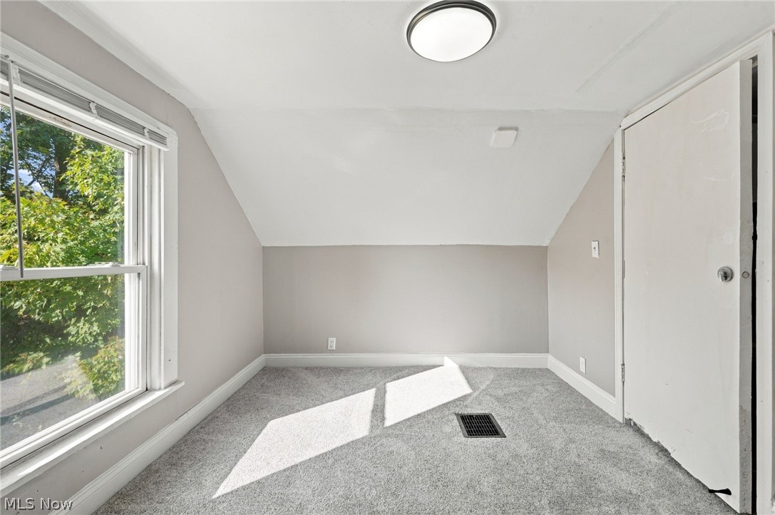 1305 Spring Road Cleveland OH 44109