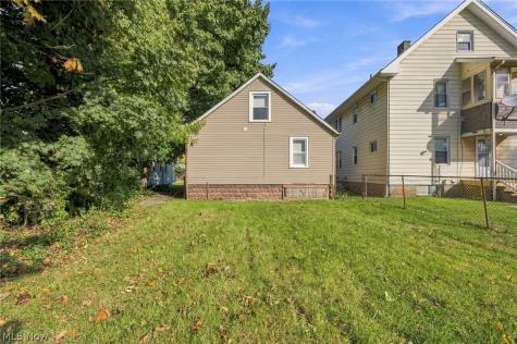 1305 Spring Road Cleveland OH 44109