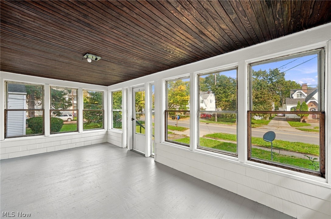 1305 Spring Road Cleveland OH 44109